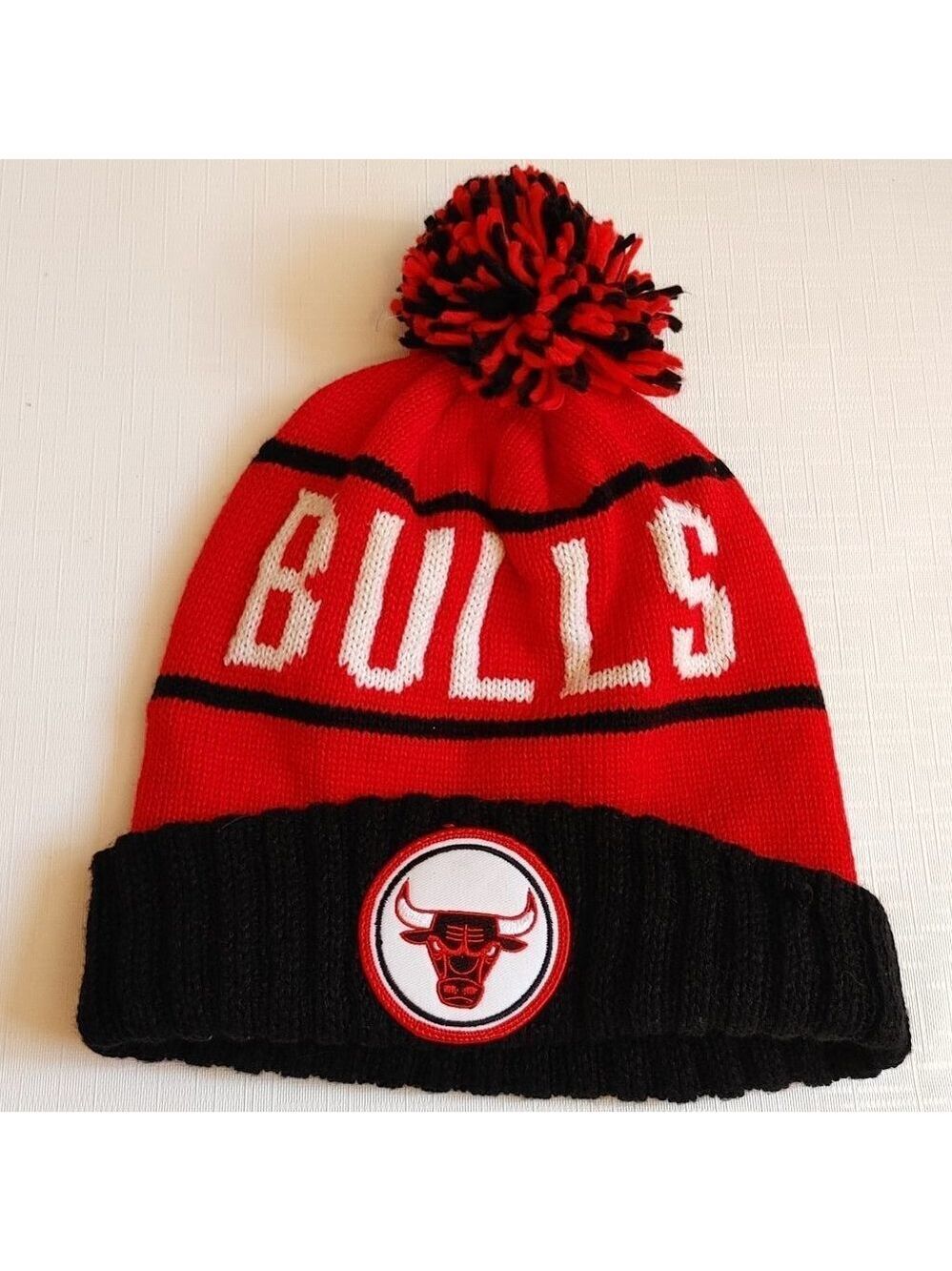 Mitchell and Ness BULLS Knit Toque Pom Pom